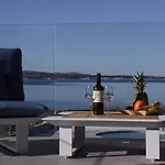 Dalmacija Aparthotel 4*