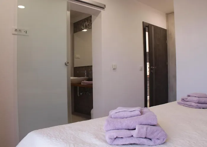 Dalmacija 4*