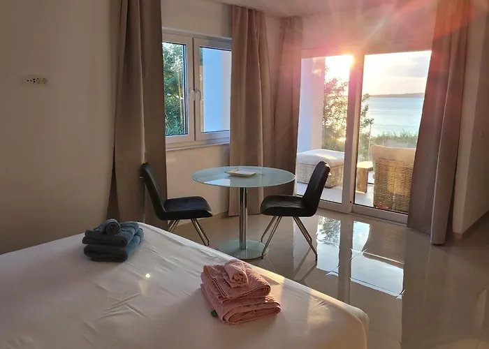 公寓式酒店 Dalmacija 4*