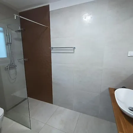 아파트호텔 Dalmacija 프리블라카