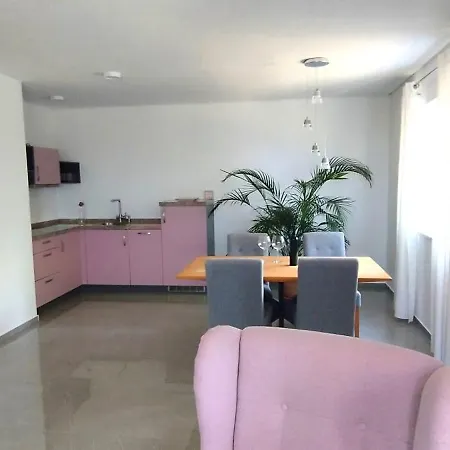 Dalmacija Ξενοδοχείο με διαμερίσματα 4*